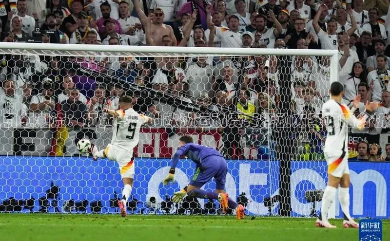 谈球吧官方网站